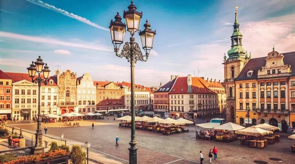 Reklama zewnętrzna w gęsto zaludnionych regionach potencjał Śląska