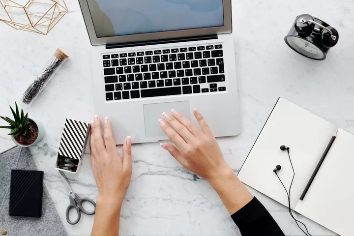 Android i iOS – strategie rozwoju aplikacji mobilnych