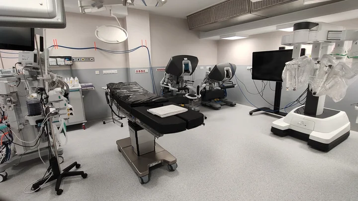 Obraz do artykułu: Przełom w Bielsku-Białej! Robot da Vinci operuje pacjentów z rakiem prostaty