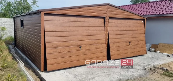 Obraz do artykułu: Ile kosztuje garaż blaszany w 2026 roku i od czego zależy cena?