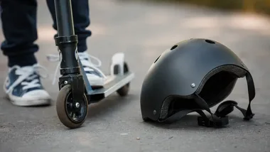 Hulajnogi i kaski pod lupą policjantów. Lekcja bezpieczeństwa w Bielsku-Białej