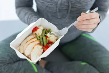 Czym wyróżnia się dobra dieta pudełkowa w Pszczyniei jakie efektymoże przynieść?