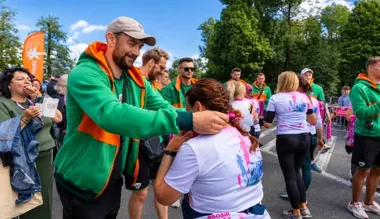 Siatkarski BBTS nagradzał biegaczki i zaprasza na nowy sezon