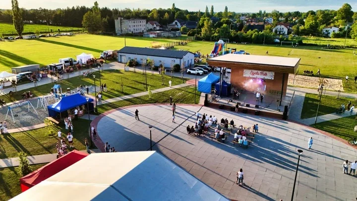 Ziemniaki, góralska muzyka i zabytkowe auta. Ligota szykuje rodzinne święto