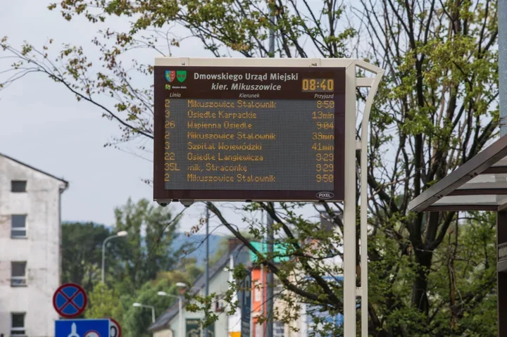 30 nowych tablic ITS w Bielsku-Białej. Pasażerowie mają dostać dokładniejsze informacje