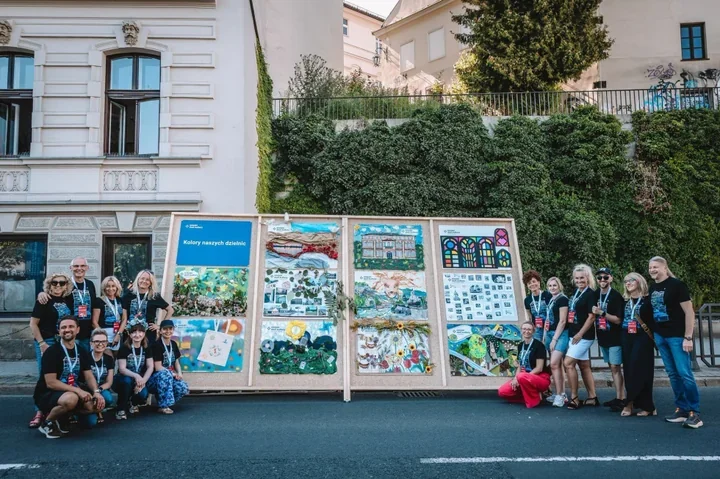 Wielka mozaika w Ratuszu pokazuje Bielsko-Białą z perspektywy dzielnic