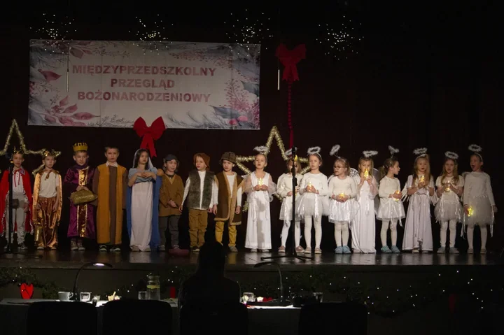 Pół tysiąca przedszkolaków na świątecznym przeglądzie w Bielsku-Białej