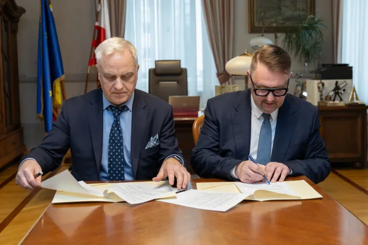 Współpraca miasta z uczelnią - wspólne szkolenia i systemy ostrzegania przed zagrożeniami