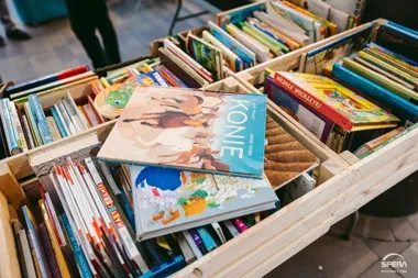 Ponad 2500 książek w Galerii Sfera. Kiermasz wesprze potrzebujących
