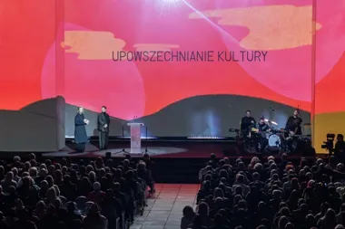 Janusz Gajos nagrodzony w Bielsku-Białej. Wyróżniono też Hanię Derej