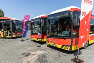 Wodór wyjeżdża na ulice Bielska-Białej. MZK pokazało nowe autobusy