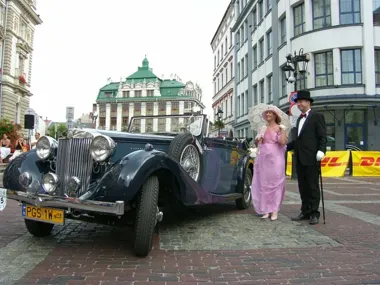 Ruchome muzeum motoryzacji wjedzie do Bielska-Białej. Będzie konkurs elegancji