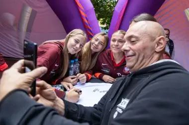 Polskie piłkarki podbiły grupę. W Bielsku-Białej czeka je walka o awans