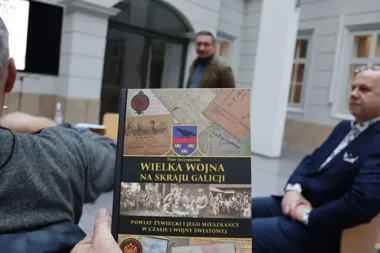 Wojna odbita w pamięci regionu – monografia o powiecie żywieckim