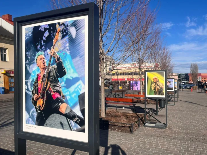 Energia pierwszych minut koncertu na zdjęciach Marka Klimka - wystawa na Placu Wojska Polskiego