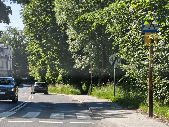 Policjanci sprawdzają drogi przed szkołami. Nie chodzi tylko o znaki