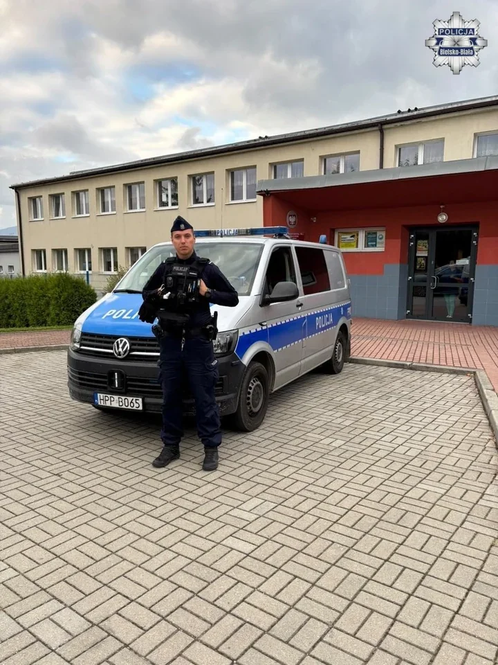 Policja i Straż Miejska bliżej szkół. Działania także w internecie
