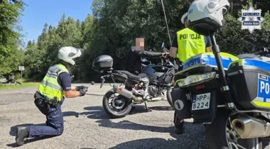104 motocykle pod kontrolą policji w Szczyrku. Dwa poważne przestępstwa
