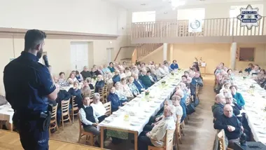 Dzielnicowi z Bielska-Białej - mundurowi najbliżej osiedli i problemów