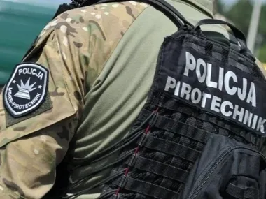 Fałszywe bomby w Bielsku-Białej - służby reagują jak przy realnym zagrożeniu