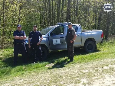 Quady i motocykle w lasach pod Bielskiem-Białą - policja wraca na patrole