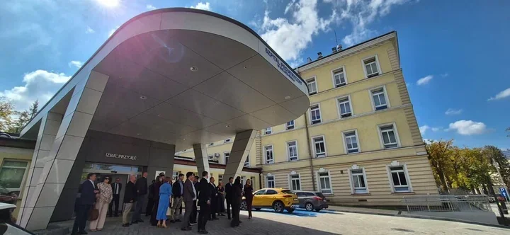 Prawie 28 mln zł na szpital pediatryczny. Rezonans jest już na miejscu
