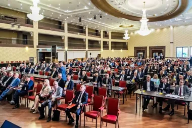 Powiaty chcą większych dochodów i mocniej bronią szpitali