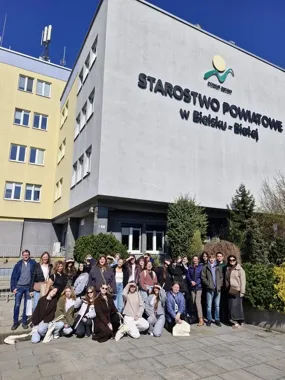 Młodzież z Rhein–Erft zobaczyła, jak powiat promuje swój region