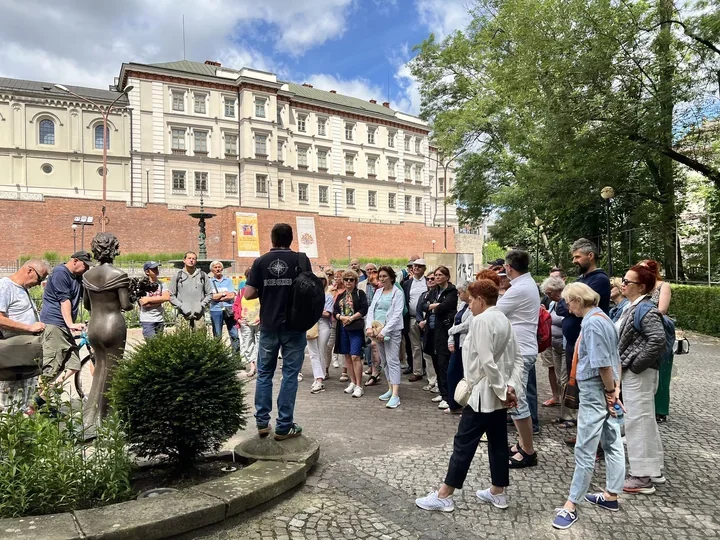 Bielsko-Biała znów czyta swoje wielokulturowe ślady na spacerze z Giertlerem